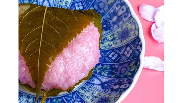 お寺で生まれた春の和菓子　～桜餅について知ろう～