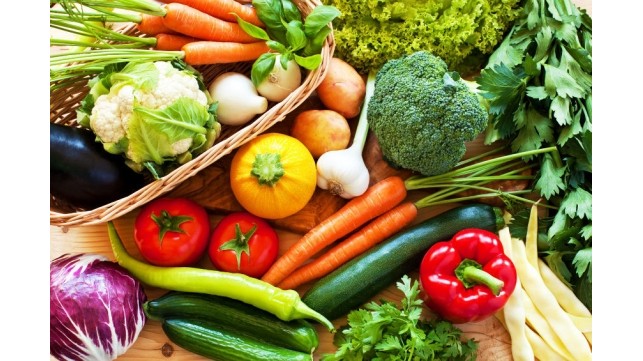 野菜の次は何を食べるべき？大地先生が教える「痩せる食事の順番」