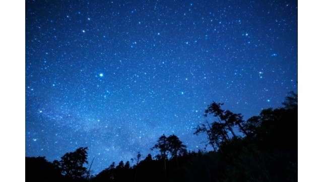 過ごしやすい夜に見たい、満天の星空が見える東海エリアのスポットをご紹介します