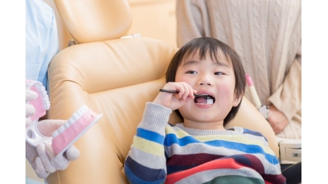 子どもでも歯肉炎や口臭が出る可能性あり！子どもに聞かれたら答えたい歯磨きの大切さ